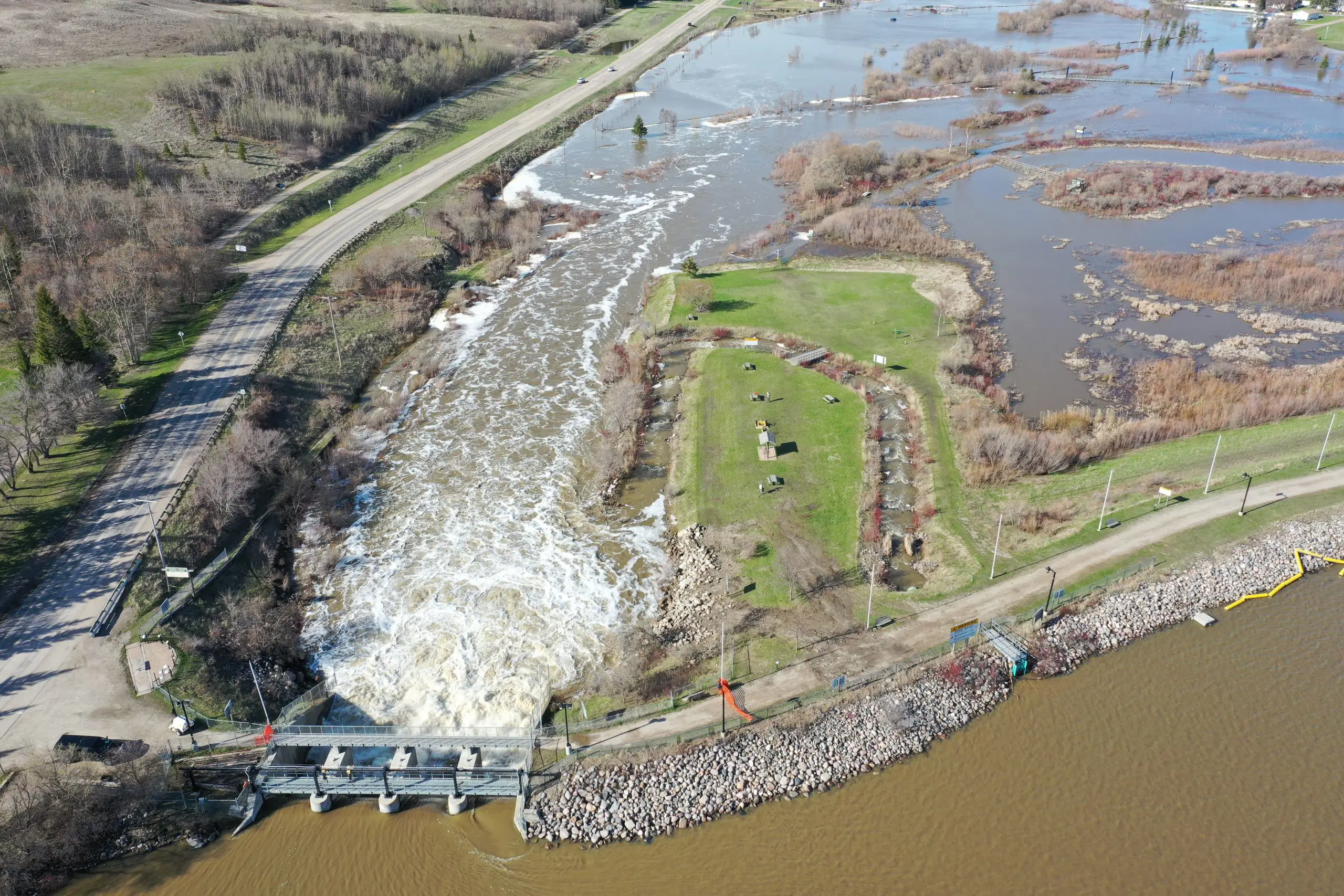 David S. Brown presents on 2022 flood response on the Little Saskatchewan River at CWRA Workshop