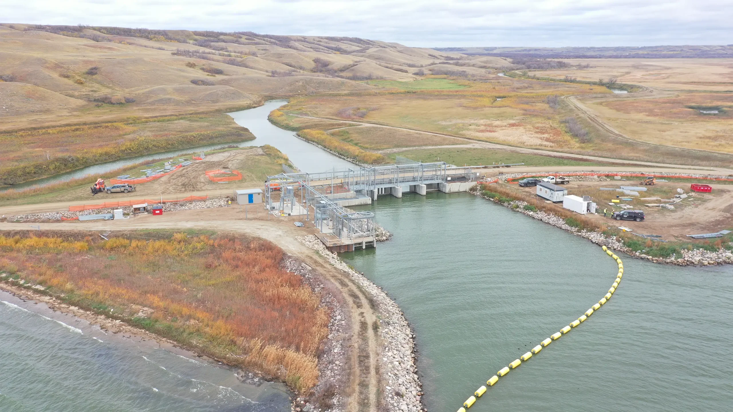 Safety boom and monorail hoists installed at Buffalo Pound Dam