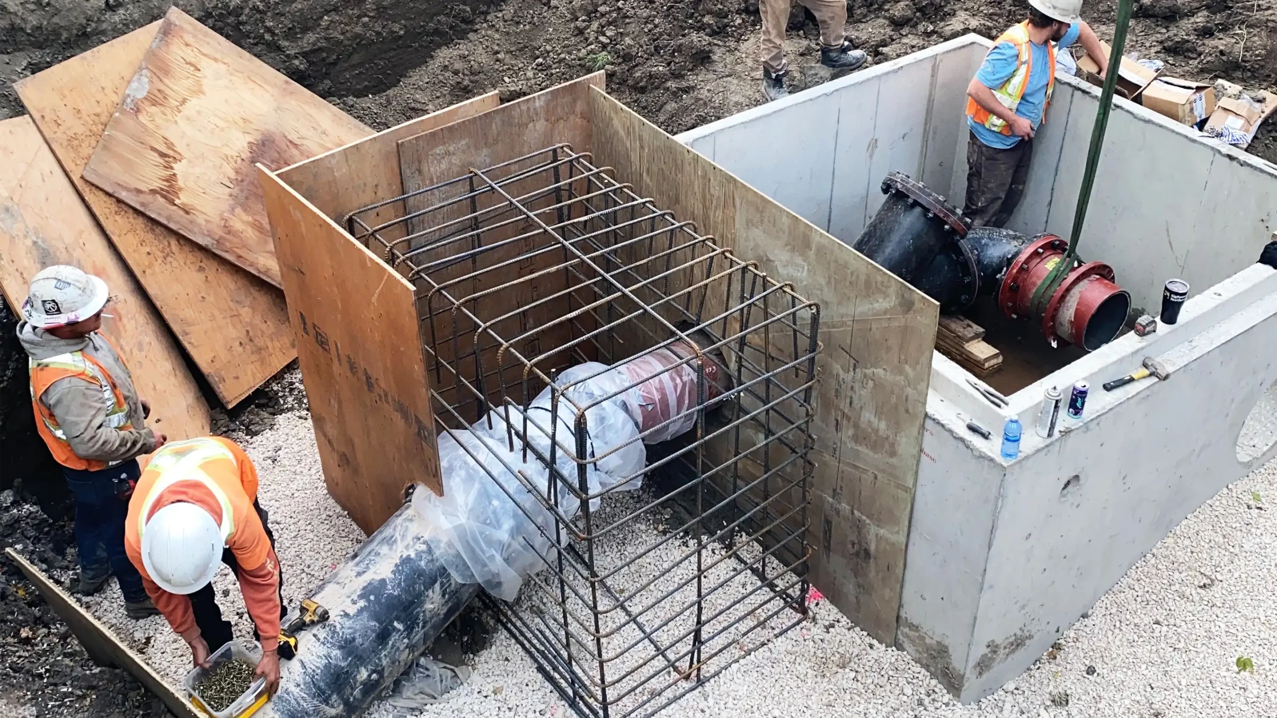 Constructing the wye launch chamber