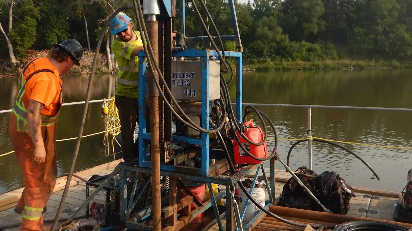Geotechnical investigations on the Red River