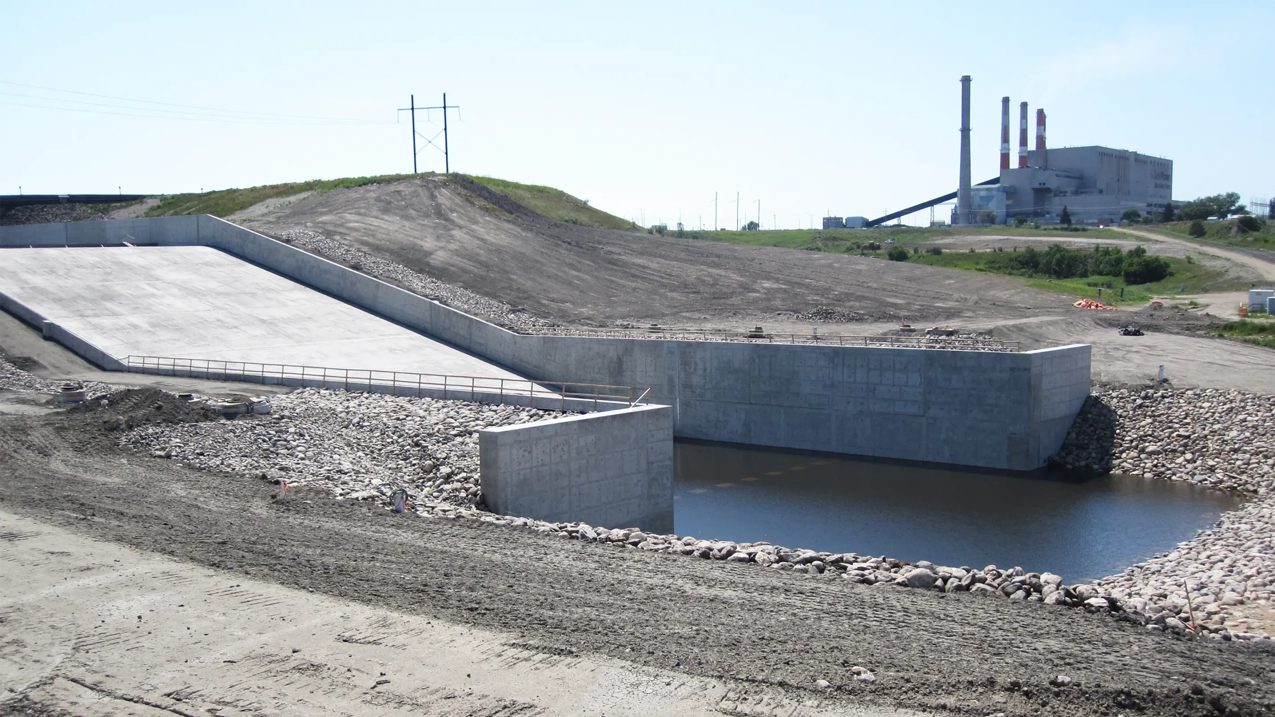 Side view of spillway
